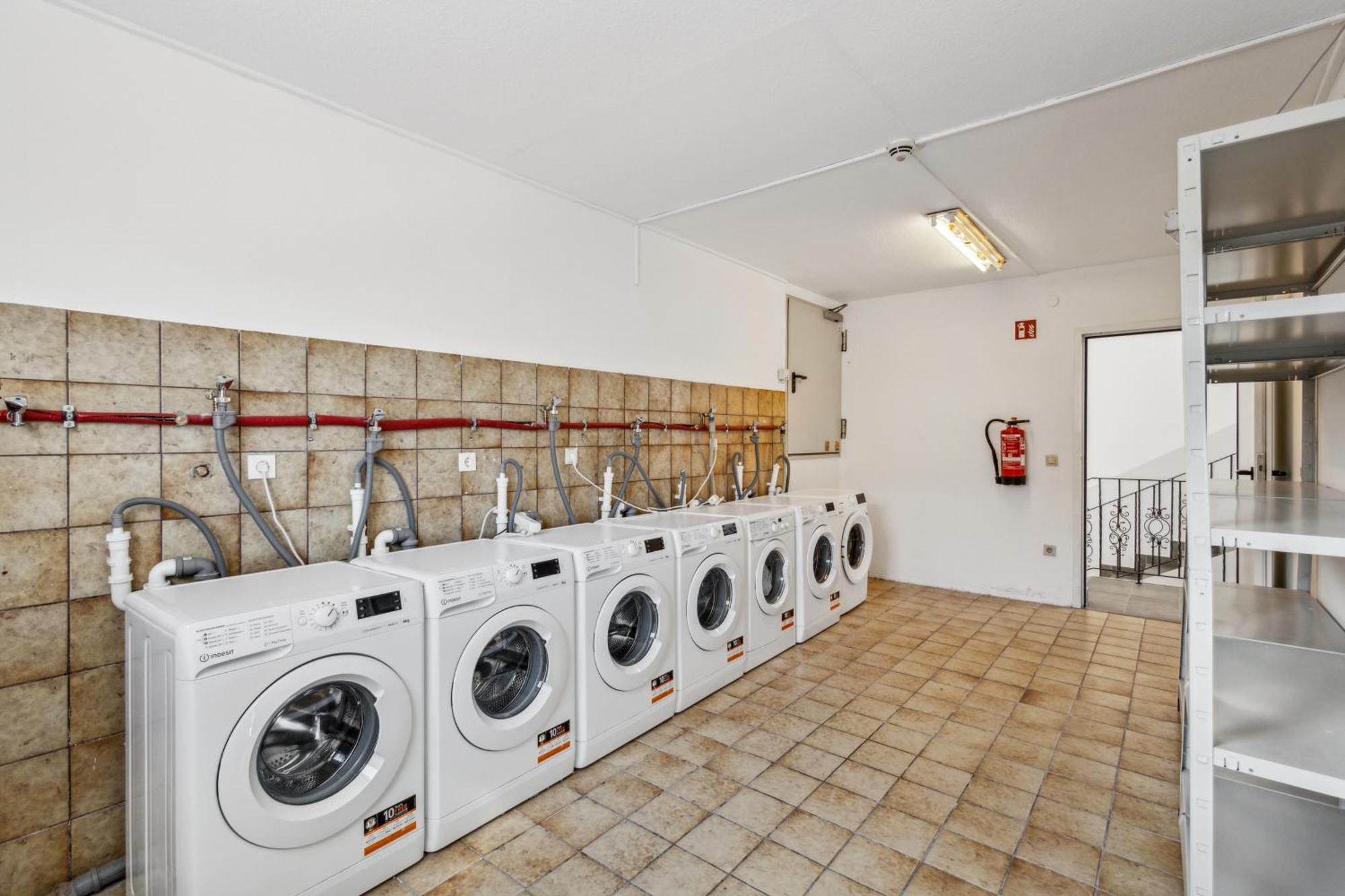 Sali Homes - Ferienwohnung In Kevelaer - Basic Luaran gambar
